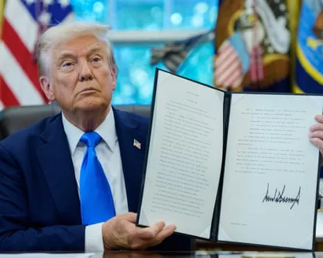 Trump Signs Proclamation Introducing Yearly $100,000 Fee on Work Visa Applications